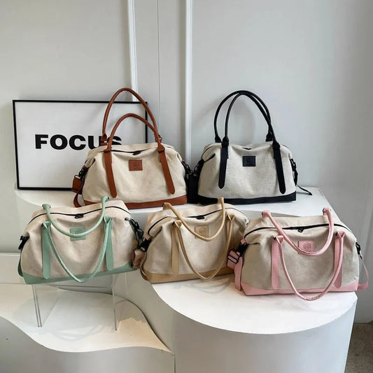 Product image of Contrast Travel Bag from H&N Hearts online boutique